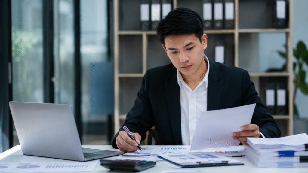 Accounting Degree Navigating IFRS Standards and Financial Compliance